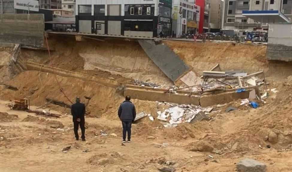 بعد حادث التجمع.. أستاذ جيولوجيا يوضح أسباب الهبوط الأرضي في مصر