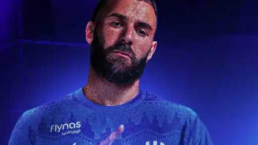 كوب اللبن و3 تمرات.. لماذا يتألق كريم بنزيما... كوب اللبن و3 تمرات.. لماذا يتألق كريم بنزيما في رمضان؟