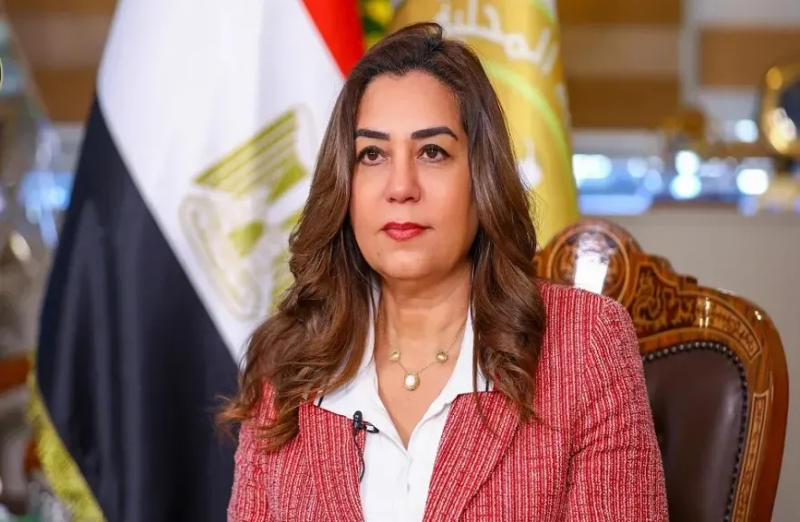 الدكتورة منال عوض