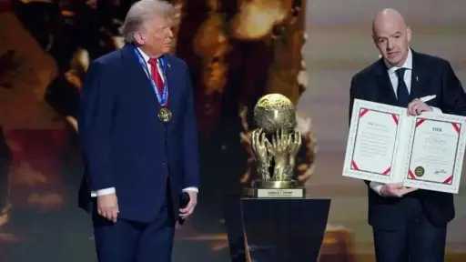 أول رد عاجل من إنفانتينو بعد دعوات لمقاطعة... أول رد عاجل من إنفانتينو بعد دعوات لمقاطعة كأس العالم 2026