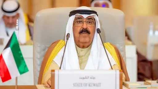 عاجل.. فضيحة تهز الكويت بعد تعيين وزير الإعلام والثقافة الجديد