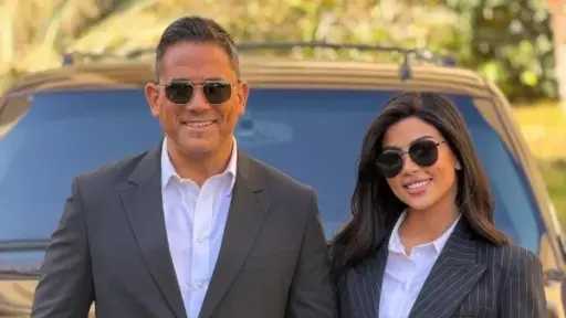 بإطلالة كلاسيكية..كارولين عزمي وأمير كرارة من كواليس رأس الأفعى