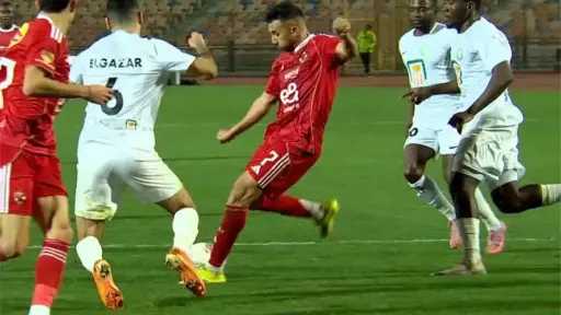 طبيب الأهلي يكشف تشخيص إصابة تريزيجيه وموعد بدء البرنامج التأهيلي