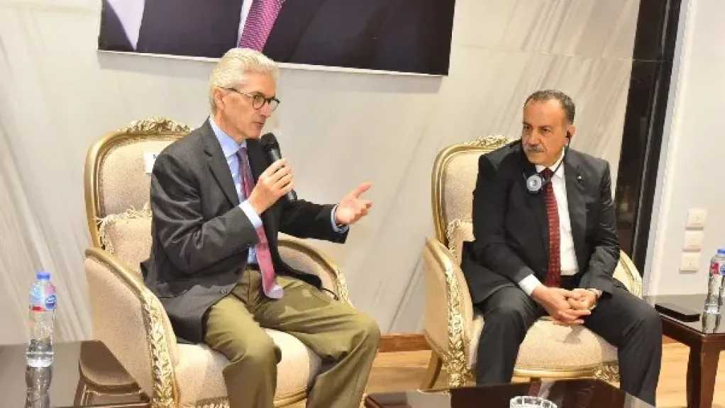 محافظ أسيوط يبحث مع وفد الاتحاد الأوروبي واليونيدو توسيع التعاون ودعم تكتل النباتات الطبية والعطرية