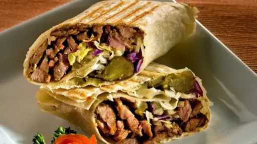 زي بتاعت المطاعم.. طريقة عمل الشاورما