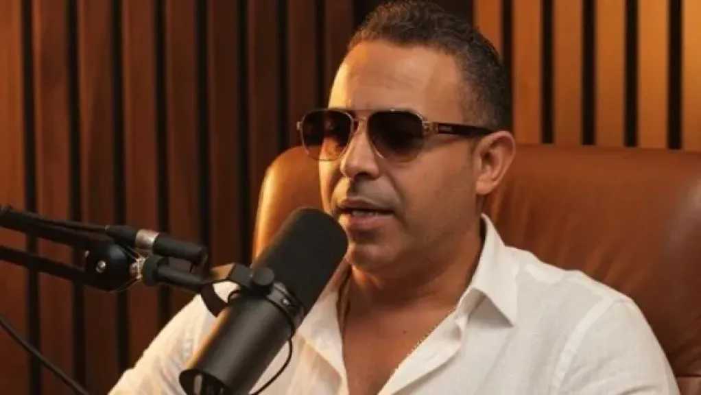 محمد عدوية يغني تتر مسلسل “علي كلاي” في دراما رمضان 2026