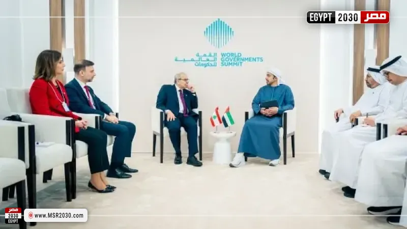 وزير خارجية الإمارات يبحث مع رئيس الحكومة اللبنانية علاقات التعاون