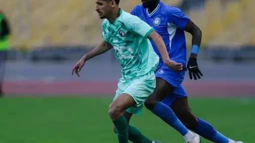 سموحة يقهر بيراميدز بثنائية قاتلة في الدوري المصري