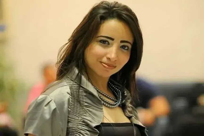 حالتها خطيرة..نقل الفنانة نهال القاضي إلى المستشفى بعد تعرضها لحادث سير