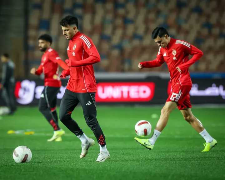 رضا عبد العال: صفقات الأهلي هذا الموسم «مبطلين كورة»