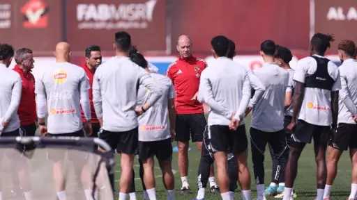 كواليس مران الأهلي الختامي قبل السفر إلى الجزائر لمواجهة شبيبة القبائل