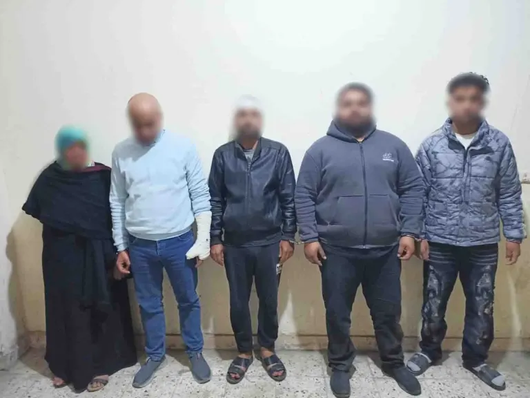 المتهمين 