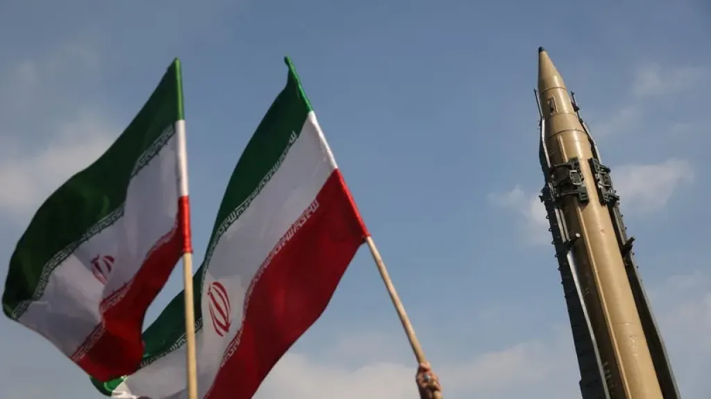 إيران