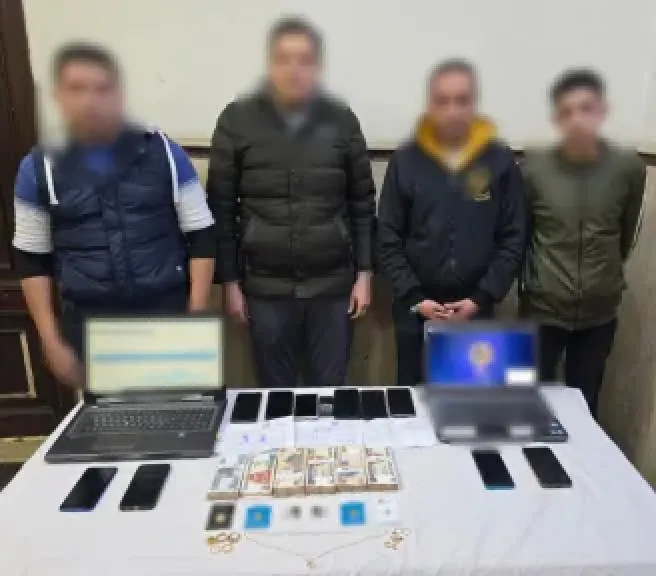 المتهمين 
