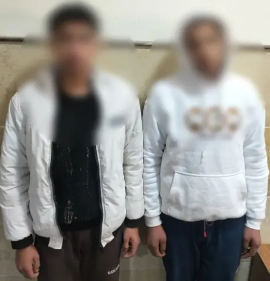 المتهمين 