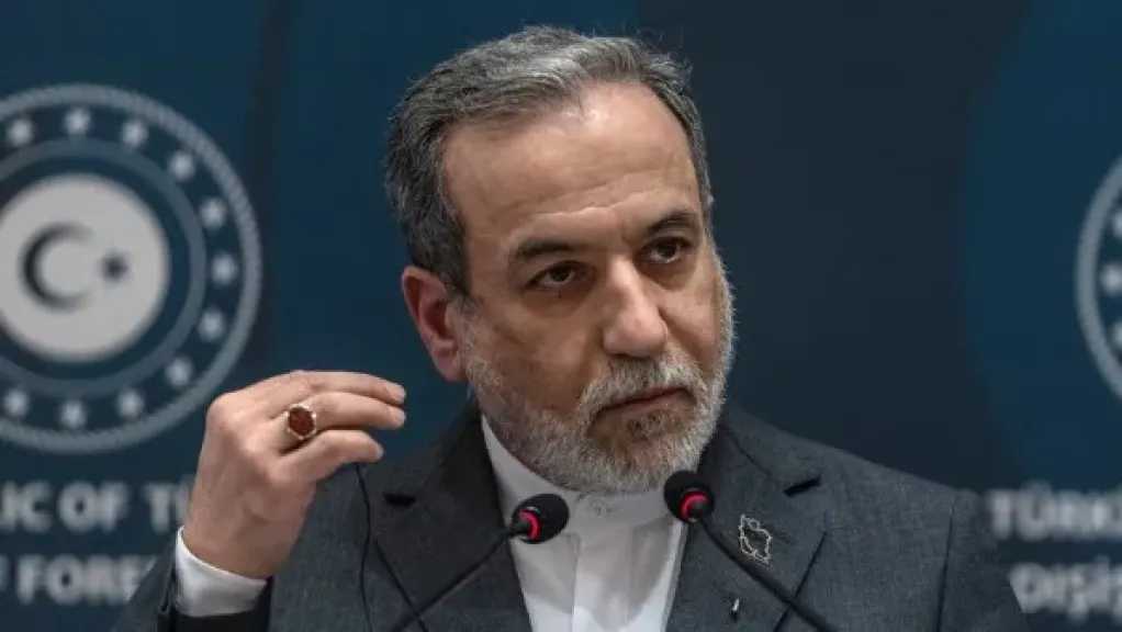 عراقجي يهدد: الجيش الإيراني سيهاجم القواعد العسكرية الأمريكية