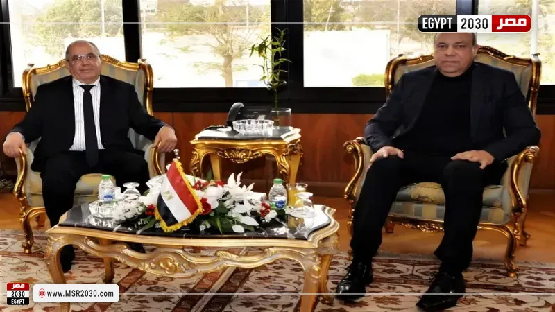 وزير الطيران المدني يستقبل مدير عام المنظمة العربية للطيران المدني