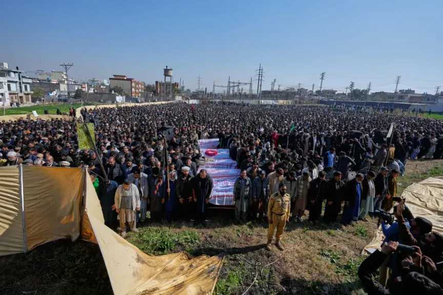 الصين تدين الهجوم على مسجد في إسلام آباد وتؤكد دعمها الكامل لباكستان