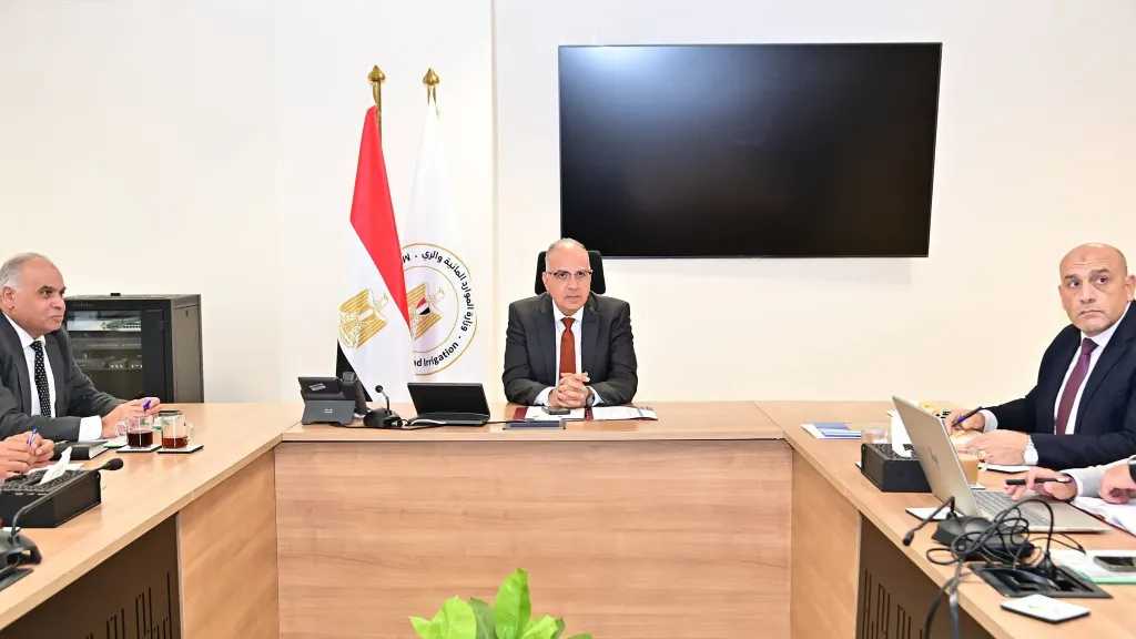 وزير الري يتابع حالة المنظومة المائية بمحافظتي الإسكندرية والبحيرة خلال الفترة الحالية