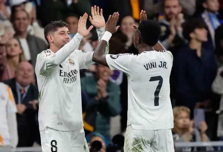 أربيلوا يعلن قائمة ريال مدريد لمواجهة فالنسيا.. غياب فينيسيوس وعودة أرنولد