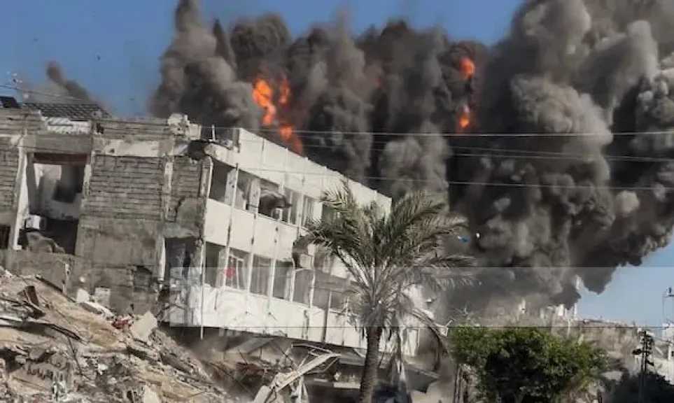 5 شهداء جراء قصف الاحتلال لمناطق متفرقة في غزة منذ فجر اليوم