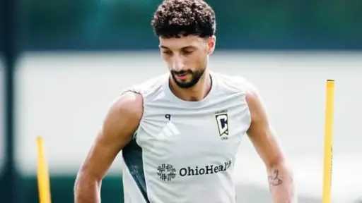 عاجل| الأهلي يصنع ثروة جديدة من صفقة وسام أبو علي ويستلم 2.5 مليون دولار