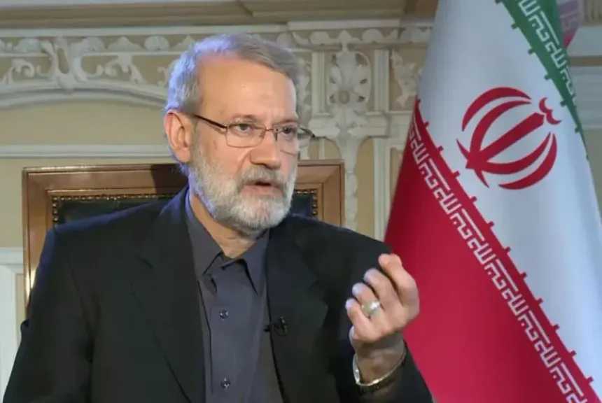 عقب مفاوضات طهران وواشنطن.. لاريجاني يزور مسقط الثلاثاء