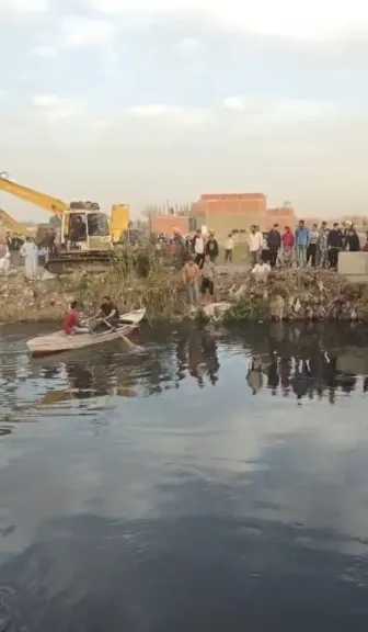 انتشال جثمان سيدة بعد سقوطها في مصرف زاوية النجار بالقليوبية