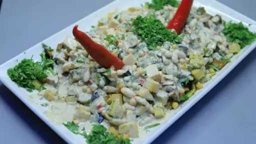 طريقة عمل سلطة باذنجان بالحمص