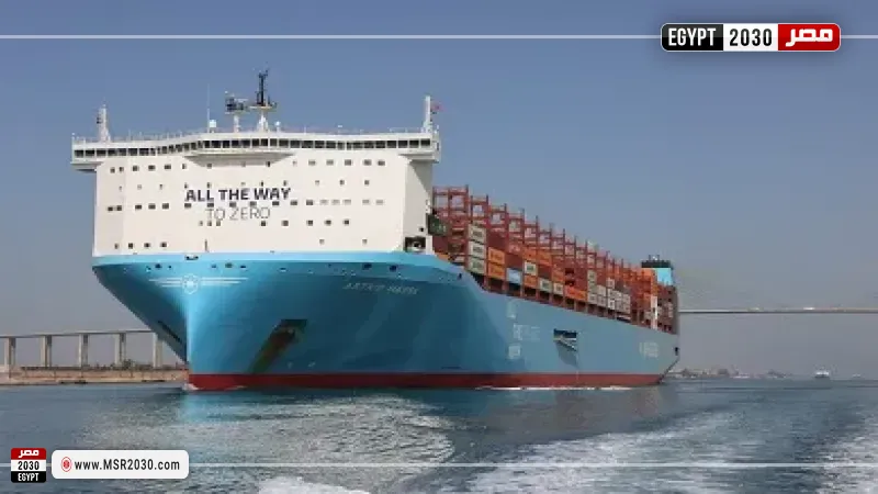 أكبر حاوية تابعة لميرسك تعبر قناة السويس لأول مرة منذ عامين