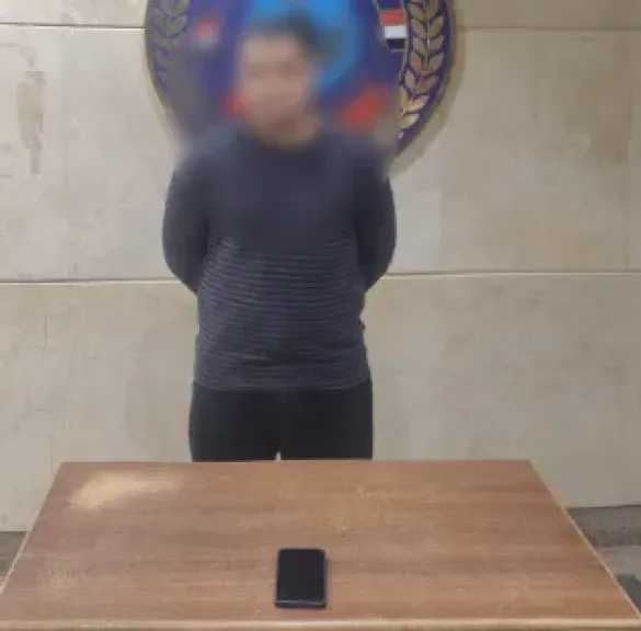ضبط صانع محتوى بالقاهرة لنشر فيديوهات خادشة للحياء والتحريض على العنف