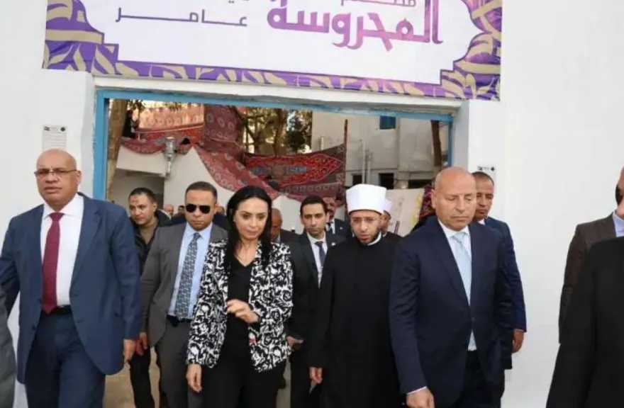 وزراء الأوقاف والتضامن والتنمية المحلية يتفقدون مطعم المحروسة برمسيس
