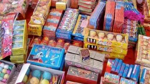 حبس تاجر ألعاب نارية لحيازته 2 مليون قطعة في القاهرة