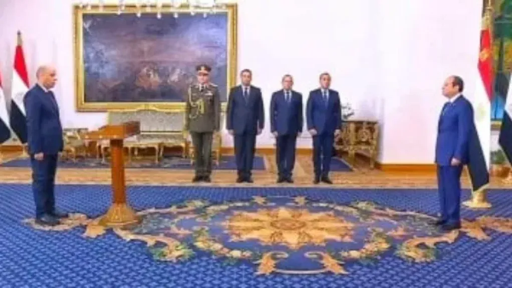 وزير العمل