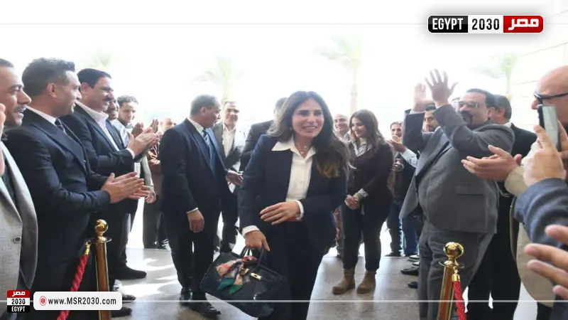 وزيرة الإسكان