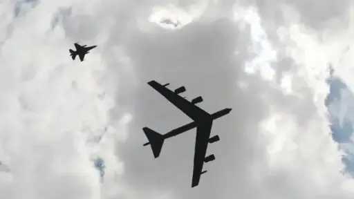 رصد طائرة جمع الجسيمات المشعة.. تحركات أمريكية واسعة في الشرق الأوسط واستعدادات غير مسبوقة