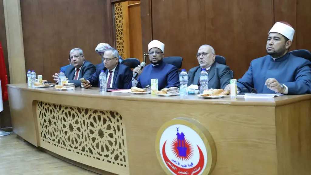 الأمين العام لـ البحوث الإسلامية: الطبيب مؤتمن على كرامة الإنسان وحياته وحفظ النفس دون تمييز