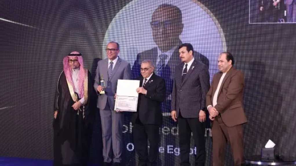 اختتام جوائز التميز بقطاع الاتصالات بحضور قيادات التكنولوجيا والاقتصاد الرقمي في مصر