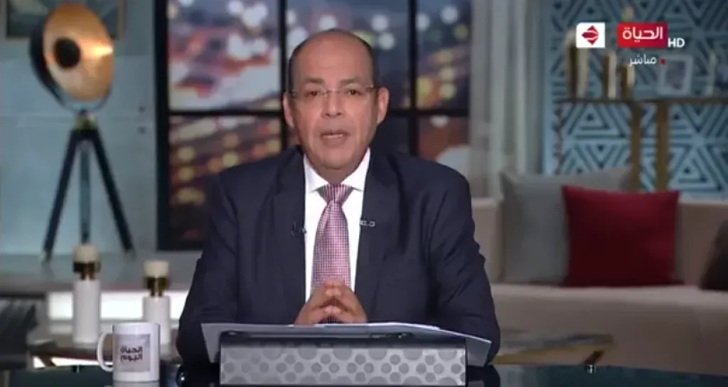 شردي ينتقد تهاني السوشيال ميديا للوزراء: الصداقة دي في بيتكم