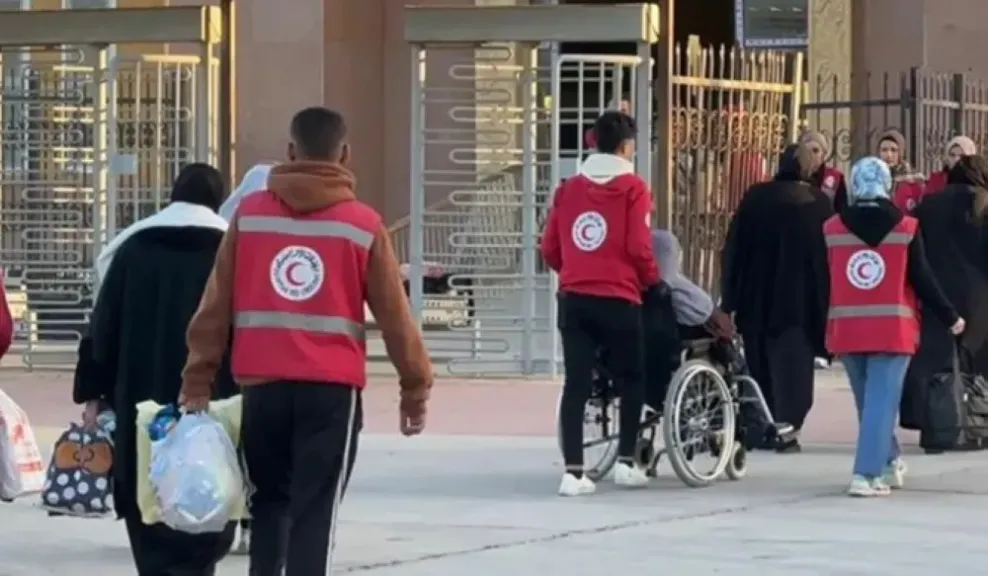 الفلسطينيون العائدون لغزة