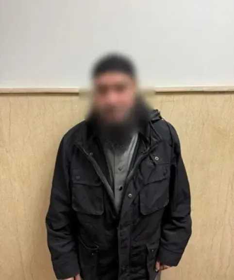 القبض على صانع محتوى بتهمة نشر عبارات مسيئة عبر مواقع التواصل