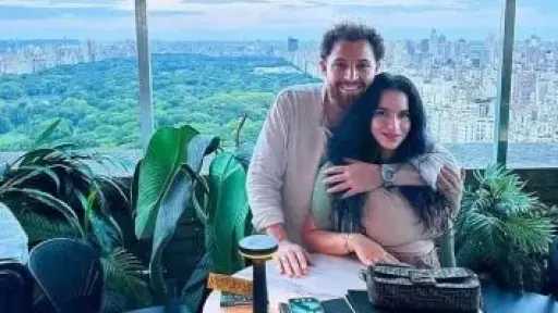 رنا طارق: لم أطلب رفع منع السفر عن محمود حجازي… وأتحمّل نفقات ابني بمفردي