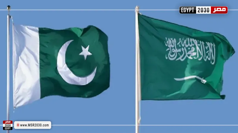 وزير الدفاع السعودي وقائد الجيش الباكستاني يؤكدان الشراكة