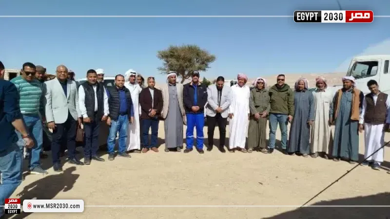 بحوث الصحراء يدعم أهالي تجمع الباغة بمشروعات للإنتاج الحيواني والداجني