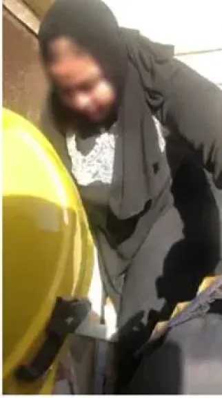 ضبط سيدة وابنتها بالشرابية أثناء محاولة القفز من سطح العقار بسبب خلافات مع زوجها