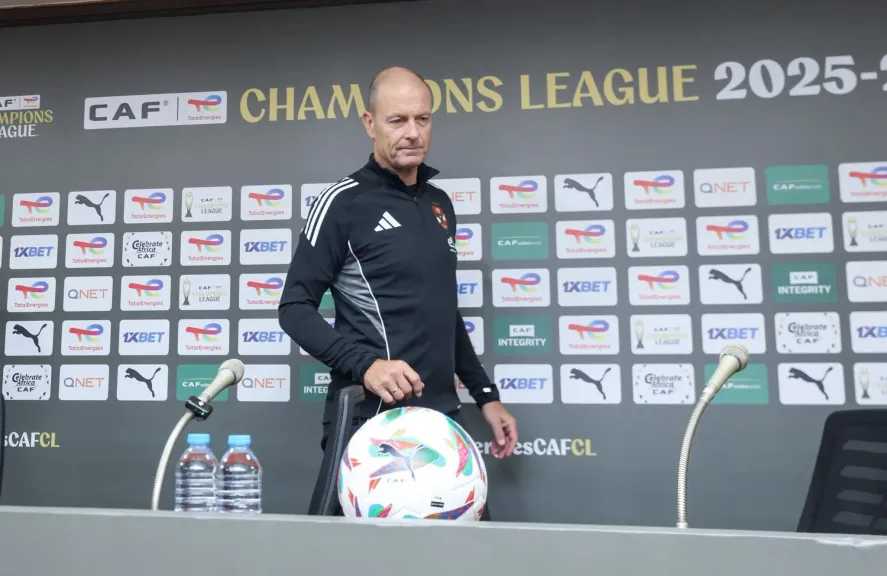 توروب وقائد الأهلي يحضران المؤتمر الصحفي ‏لمباراة الجيش الملكي بدوري الأبطال