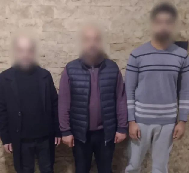 المتهمين