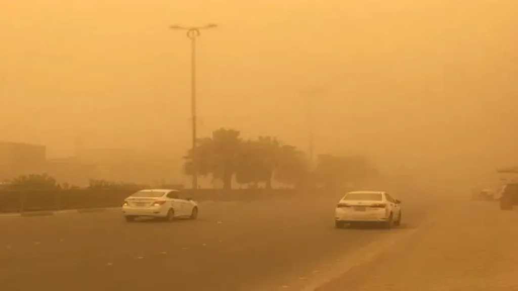 الأرصاد تحذر: أتربة عالقة واضطراب شديد في ملاحة ”المتوسط” اليوم