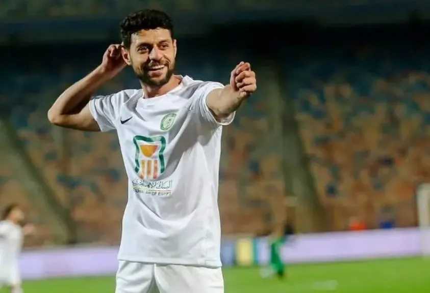 رئيس البنك الأهلي يوقع عقوبة على مصطفى شلبي ويكشف تفاصيل صفقة عمرو الجزار