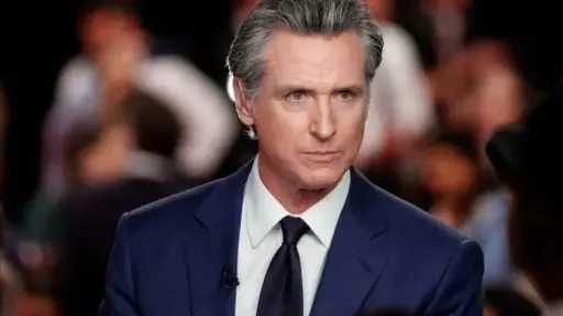 حاكم كاليفورنيا يشارك في مؤتمر ميونيخ للأمن لتعزيز الاستثمارات المناخية والتقنيات الحديثة